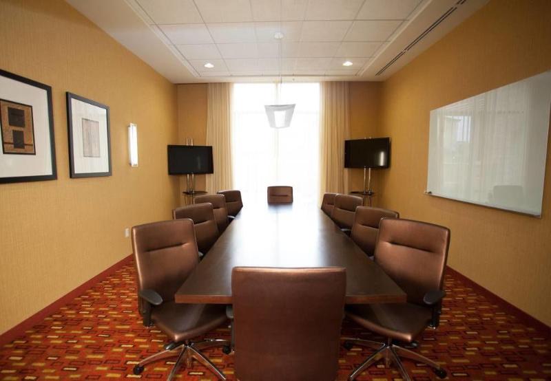 酒店 Courtyard By Marriott Houston Kingwood