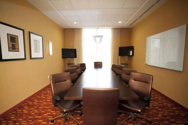 酒店 Courtyard By Marriott Houston Kingwood