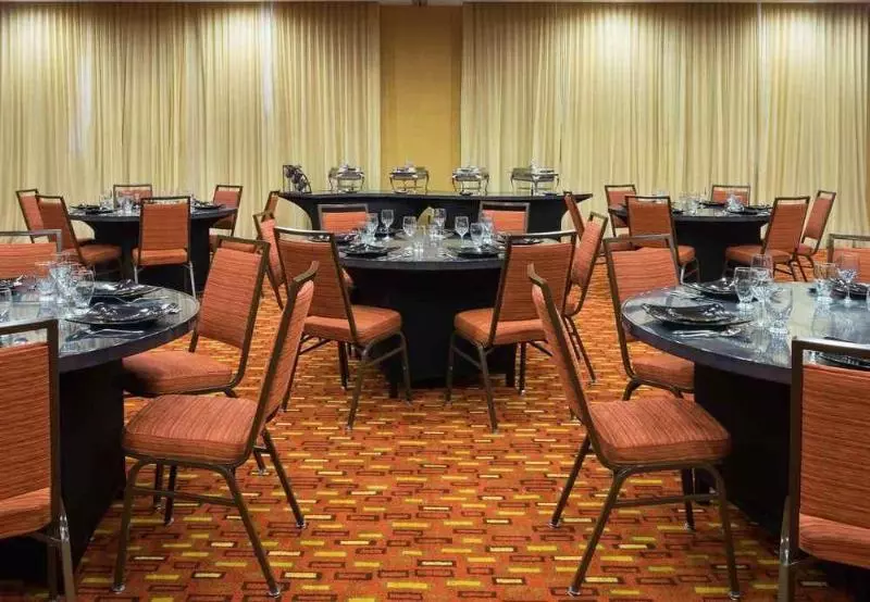 酒店 Courtyard By Marriott Houston Kingwood