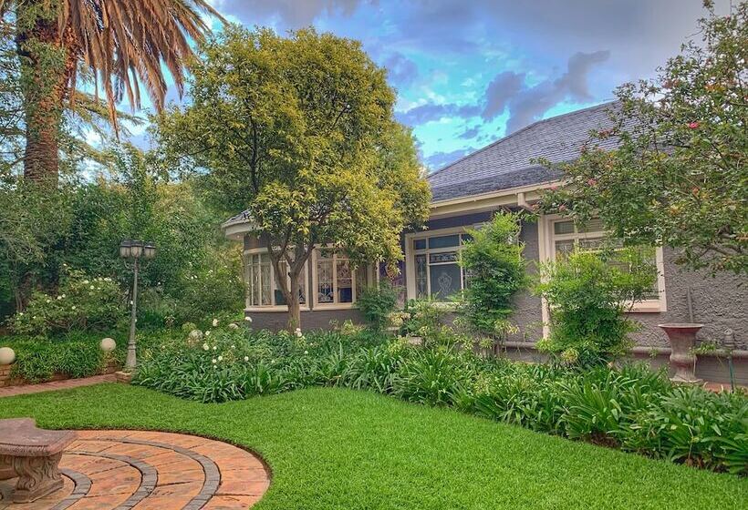 ホテル Dersley Manor