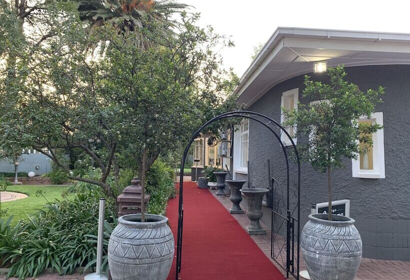 ホテル Dersley Manor