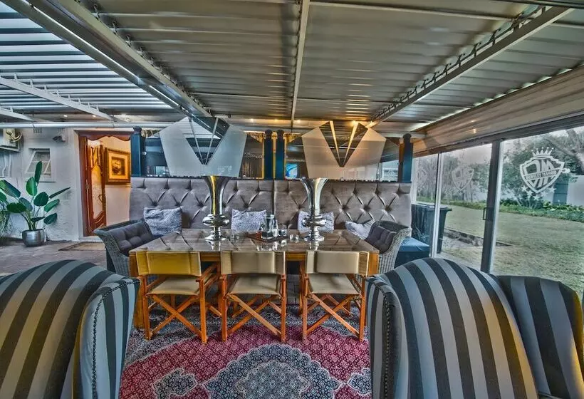 酒店 Dersley Manor