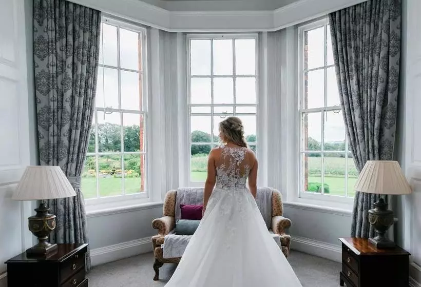 בית מלון כפרי Dovecliff Hall