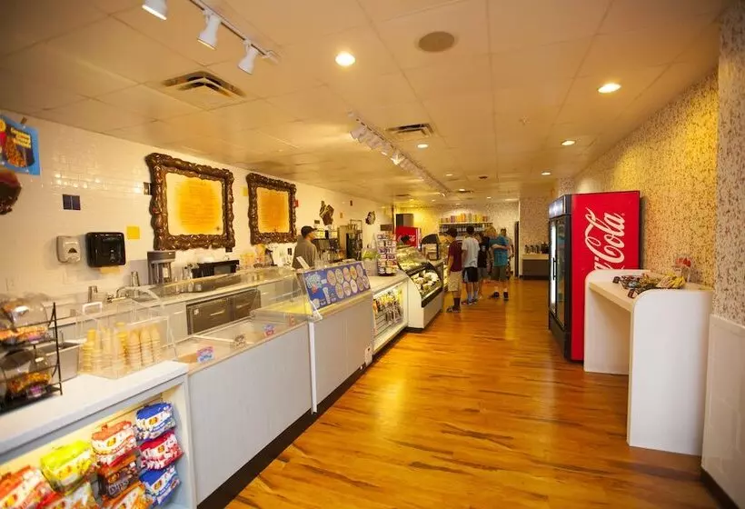 فندق Great Wolf Lodge Grand Mound