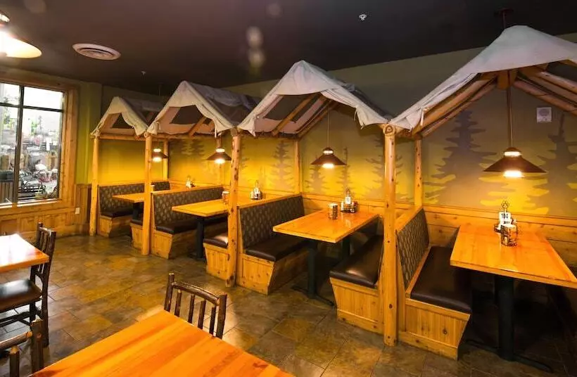 فندق Great Wolf Lodge Grand Mound