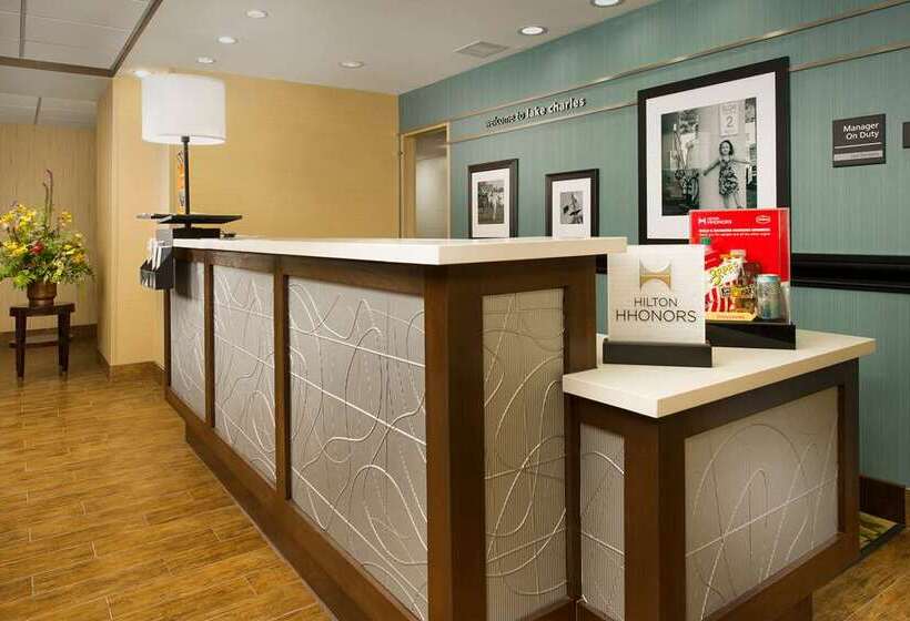 Отель Hampton Inn Lake Charles