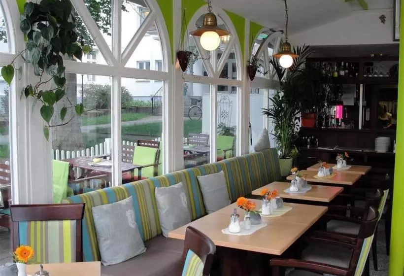 酒店 Myhome Ruegen   Haus Arkona