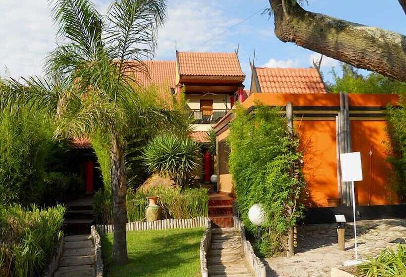 ホテル Midrand Conference Centre