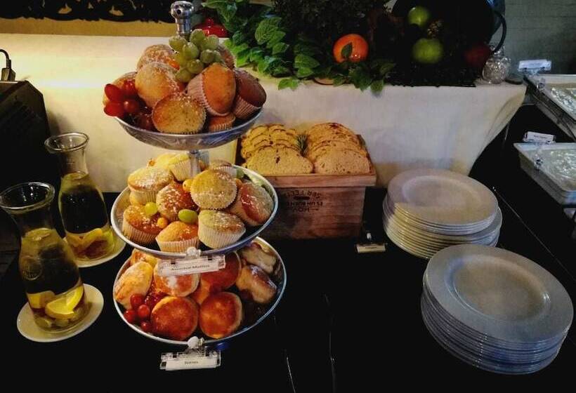 ホテル Midrand Conference Centre