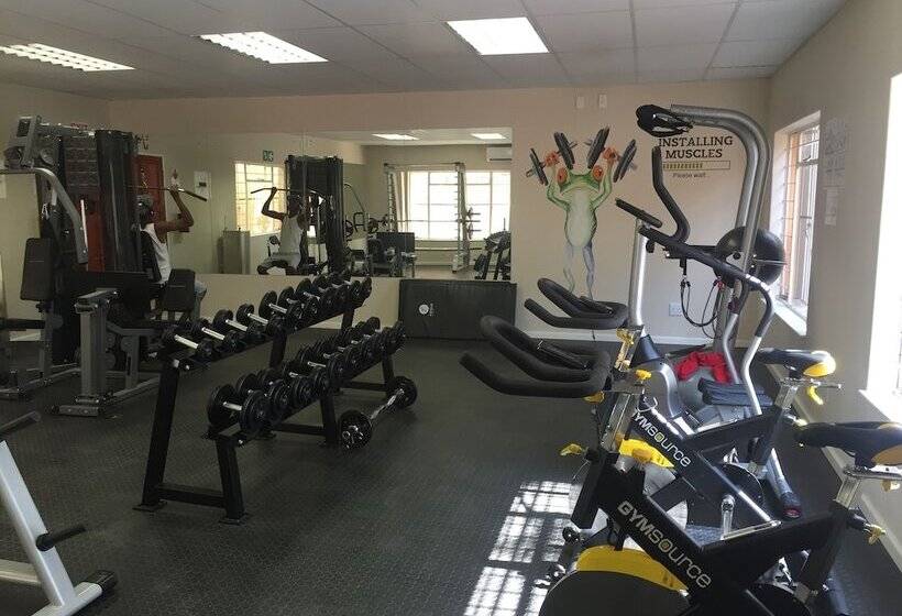 ホテル Midrand Conference Centre