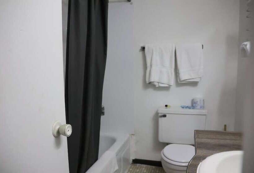 בית מלון כפרי O Oskaloosa Hwy 63/92