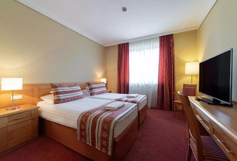 Hotel Pagony Wellness