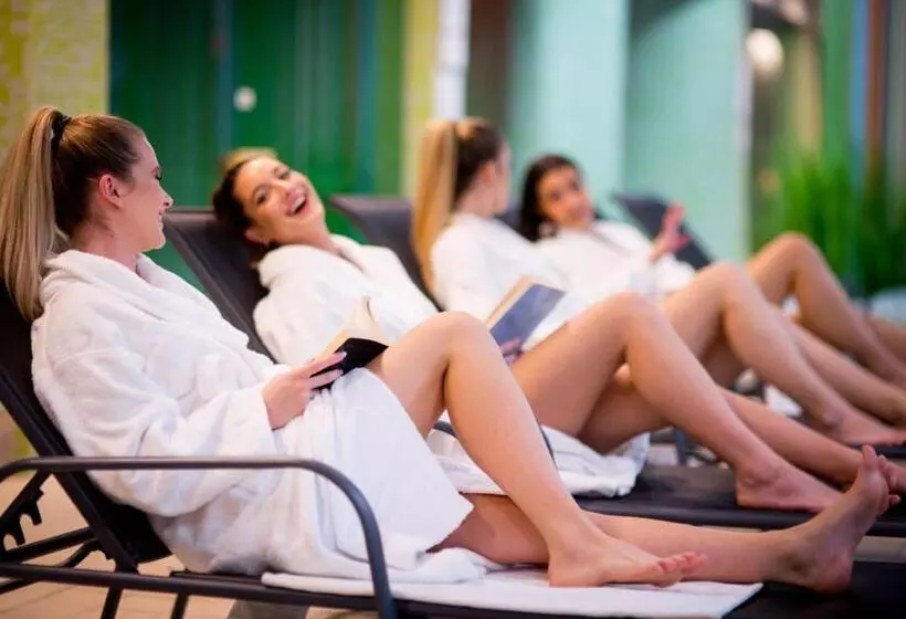 Hotel Pagony Wellness