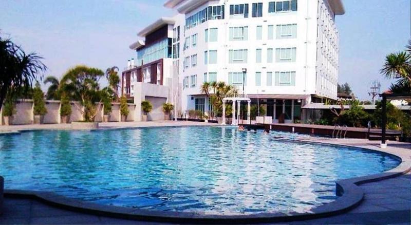 هتل Prajaktra Design