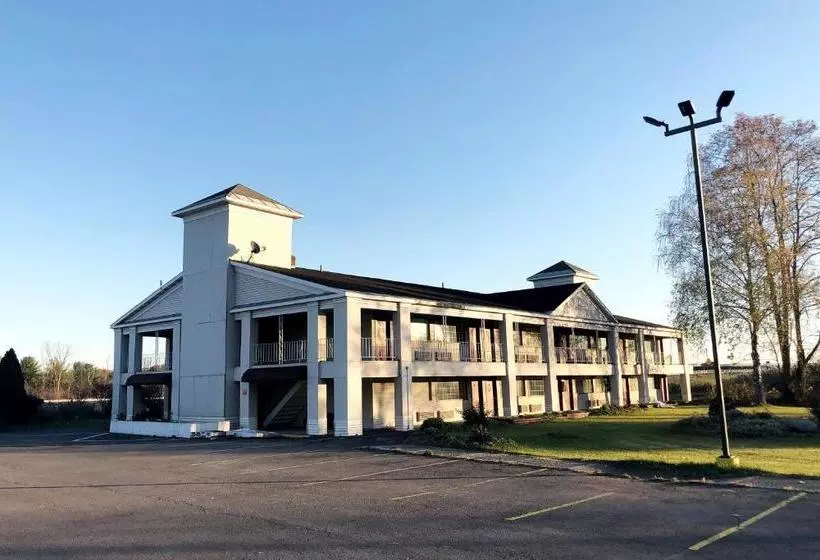ホテル Red Carpet Inn Coxsackie