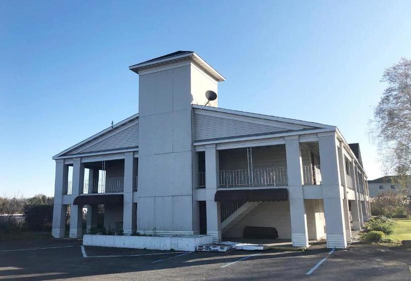 בית מלון כפרי Red Carpet Inn Coxsackie