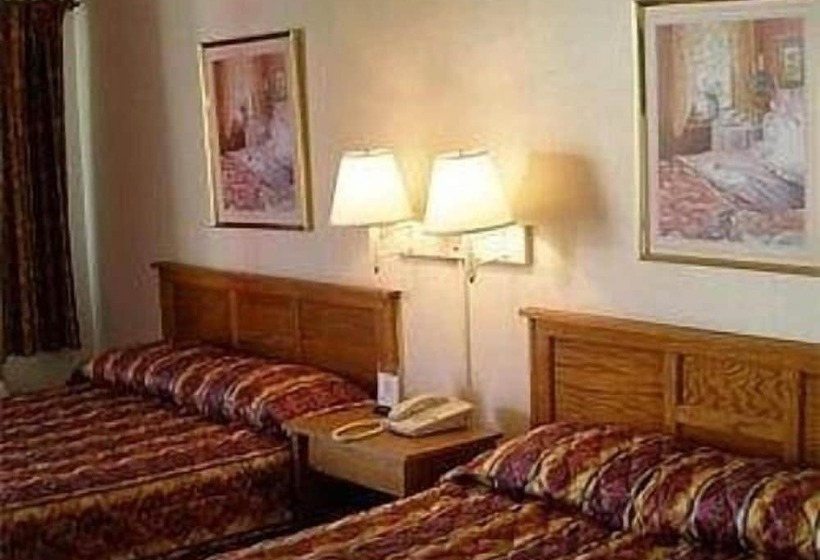 فندق Red Carpet Inn Starke