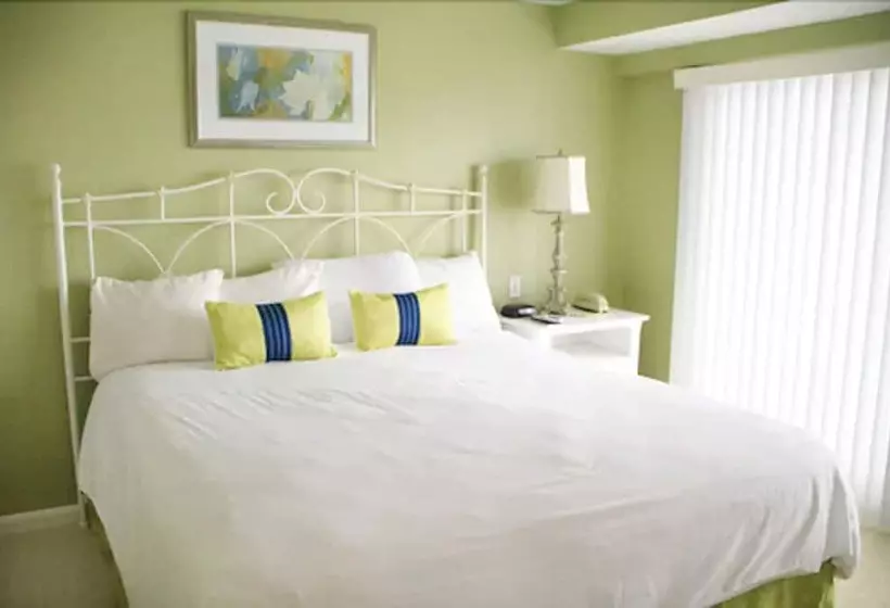 Surfside Hotel And Suites