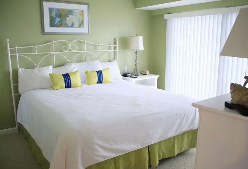 Surfside Hotel And Suites