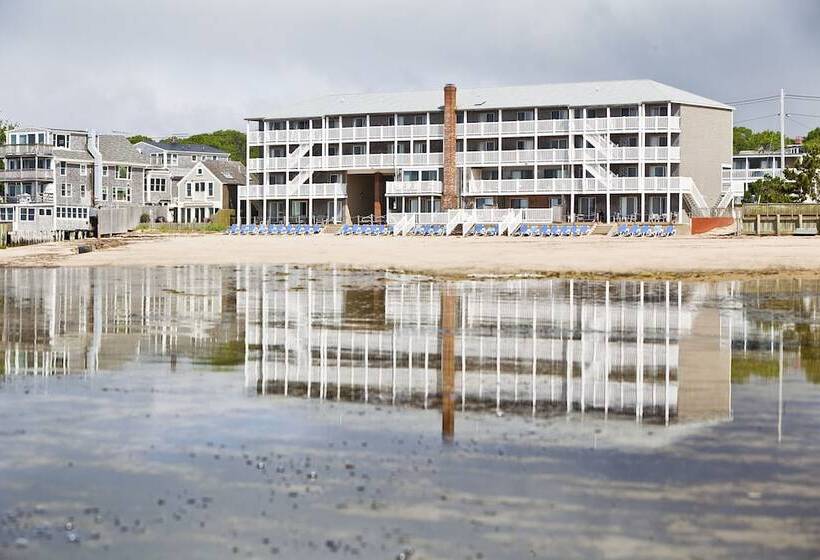 Surfside Hotel And Suites