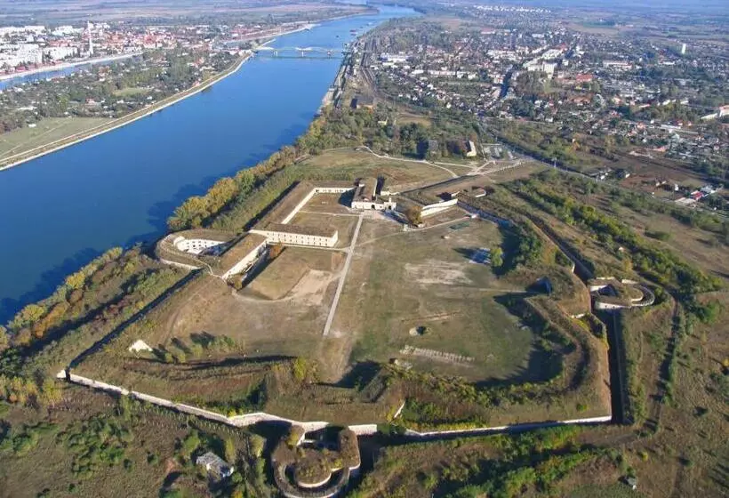 Hotel Tulipan Panzio