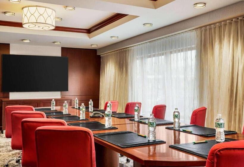 Viana Hotel And Spa, Trademark Collection By Wyndham