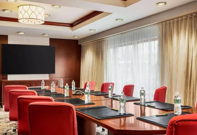 Viana Hotel And Spa, Trademark Collection By Wyndham