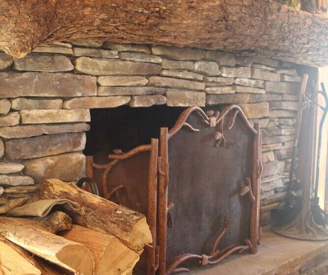 فندق Village Inn Blowing Rock