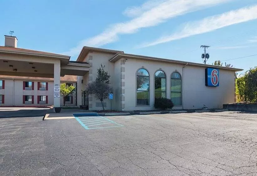 Motel 6 Hannibal, Mo