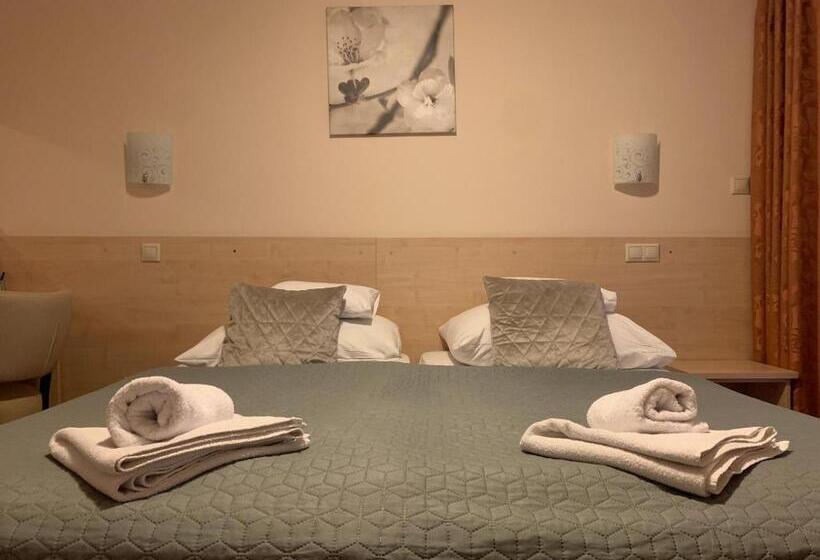 Nimród Hotel és ètterem