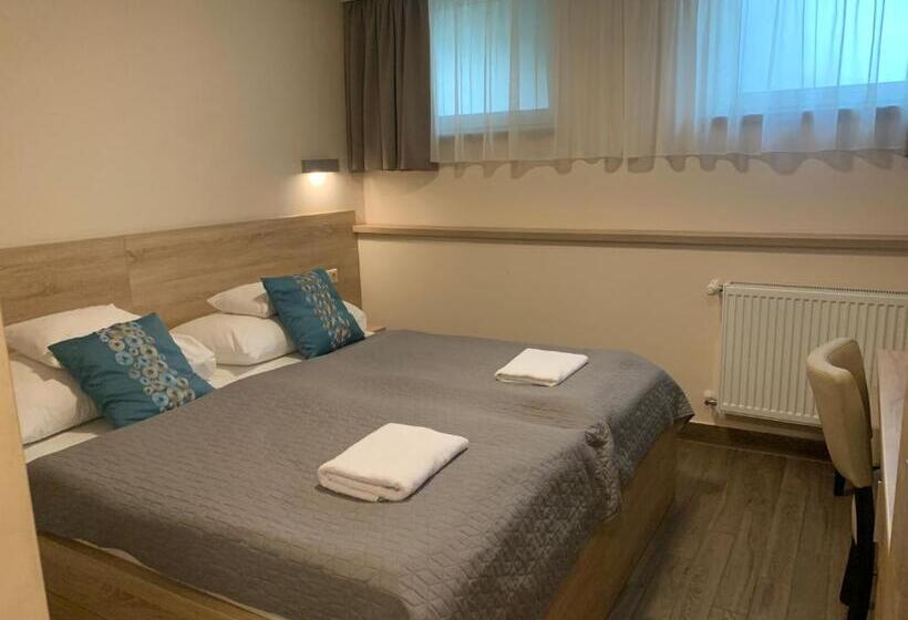 Nimród Hotel és ètterem