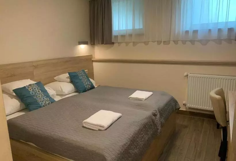 Nimród Hotel és ètterem