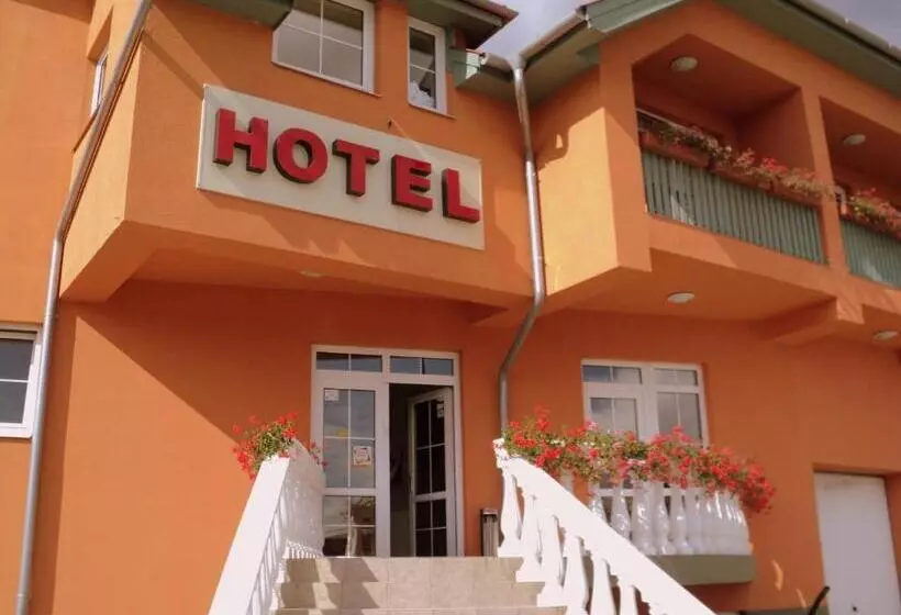 Nimród Hotel és ètterem