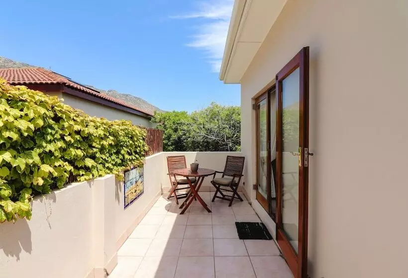 بنسيون A Tuscan Villa Guest House