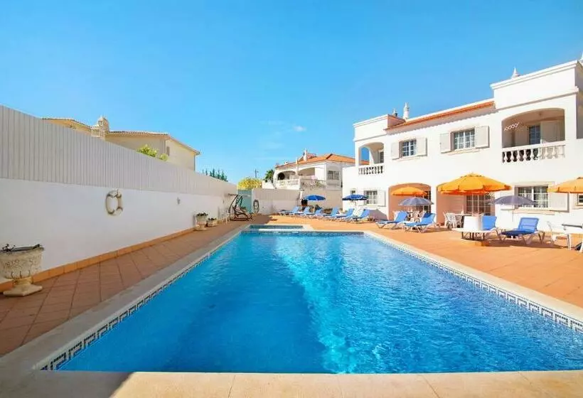 Apartamentos Arcadia   Ana