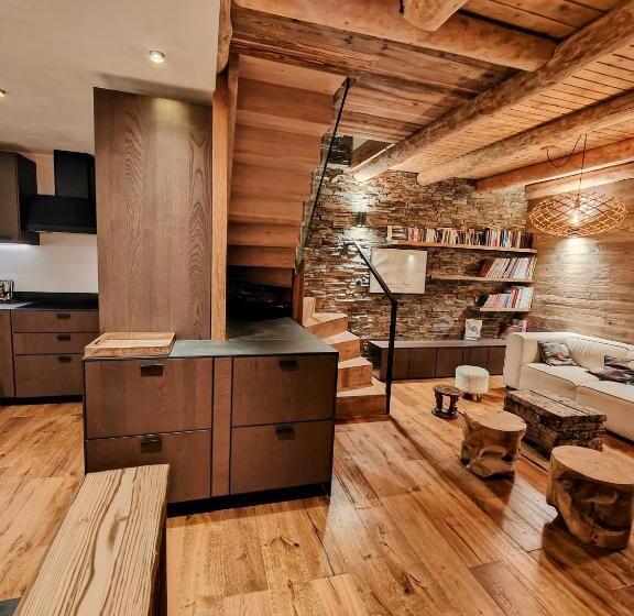 Chalet Dakota, Pied Des Pistes, 15 Pers, La Plagne