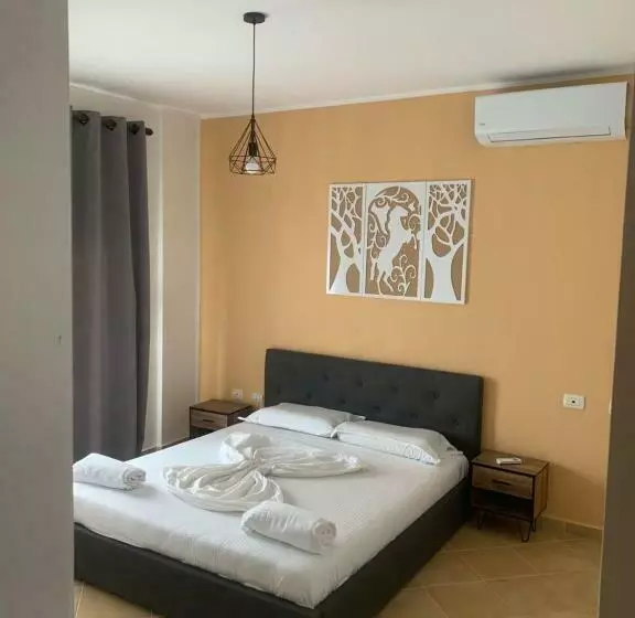Dorians Seaview Suite