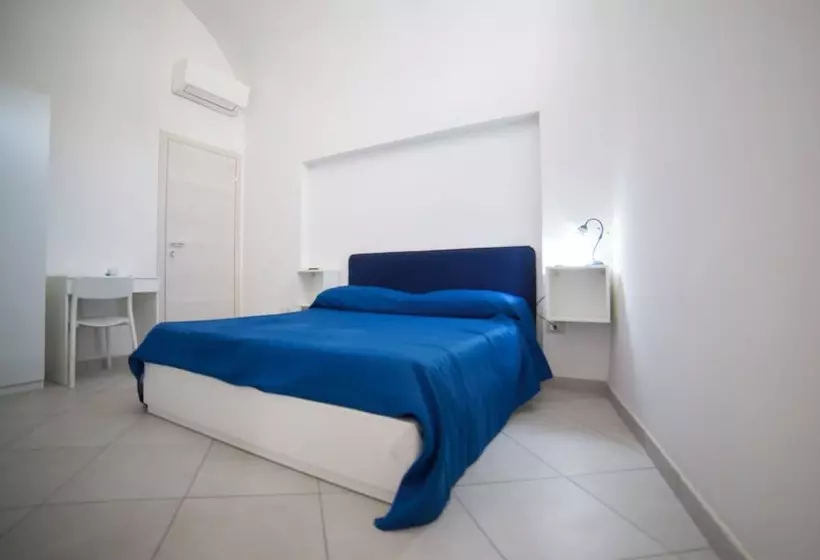 Elisa Dependance Centro