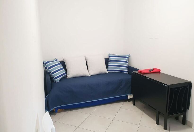 Elisa Dependance Centro