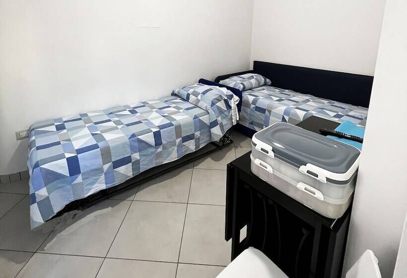 Elisa Dependance Centro