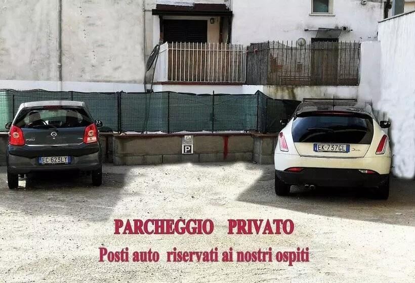 Elisa Dependance Centro