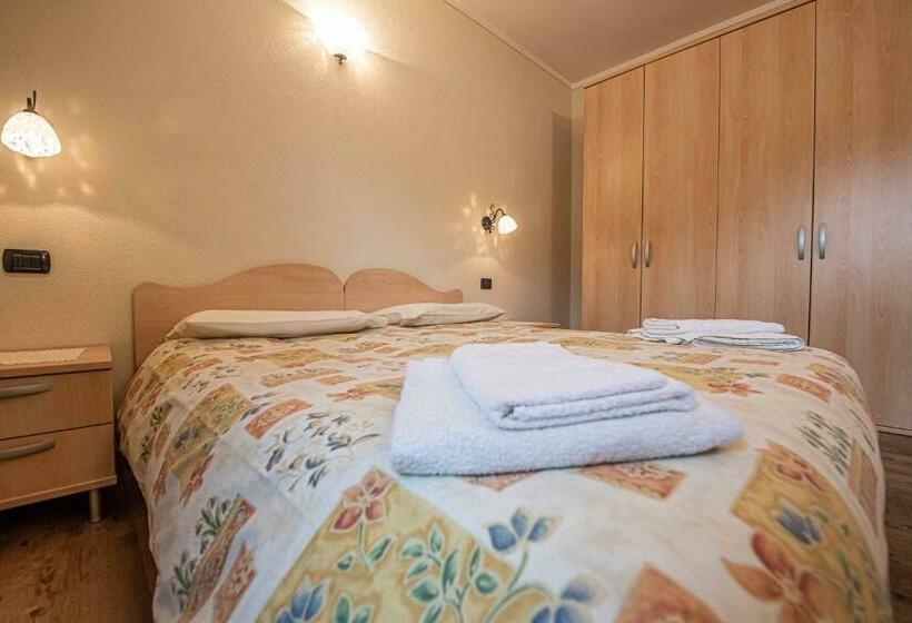 Family House Amalia Myholidaylivigno