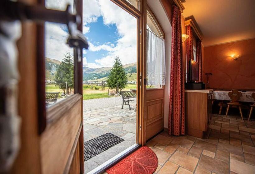 Family House Amalia Myholidaylivigno