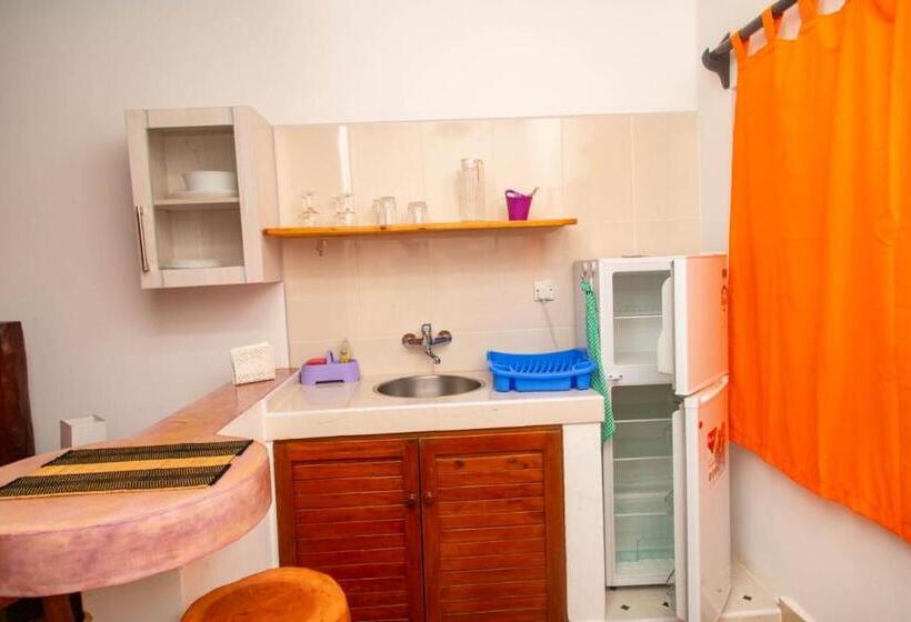 Karibu Palms Resort Diani Beach