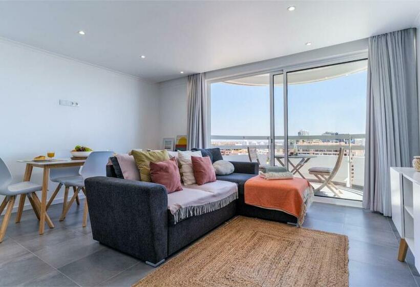 Modern Apartment With Ocean View & Terrace   Free Access To Pool And Tennis Courts!