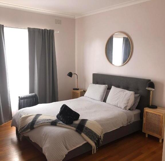 St. Leonards Pier Beach House