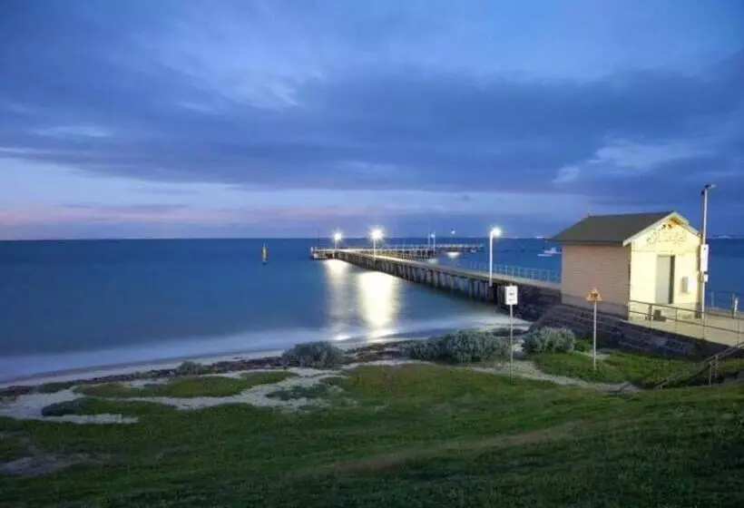 St. Leonards Pier Beach House