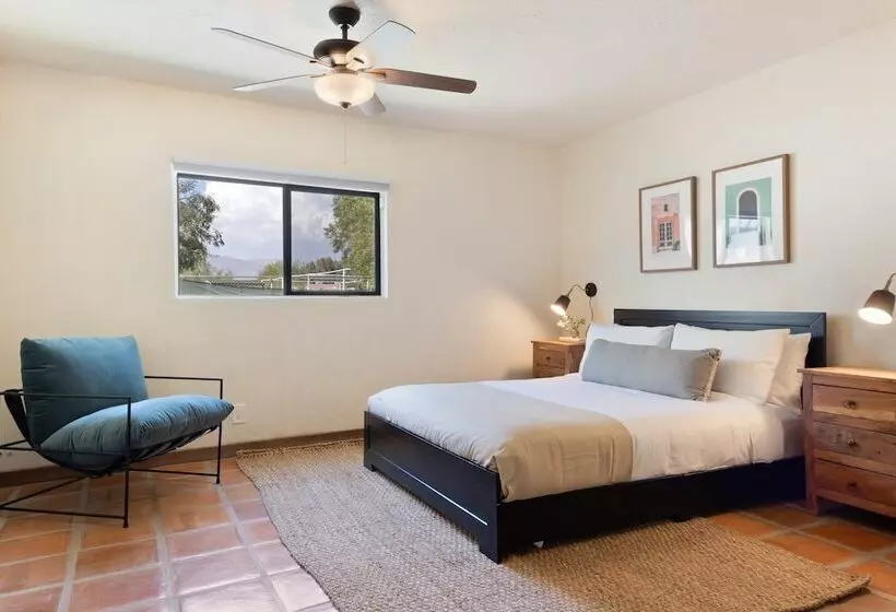 Starlight Estate By Avantstay 26 People Architectual Mansion W Pool Tennis Court Game Room