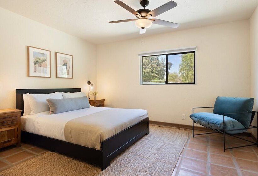 Starlight Estate By Avantstay 26 People Architectual Mansion W Pool Tennis Court Game Room