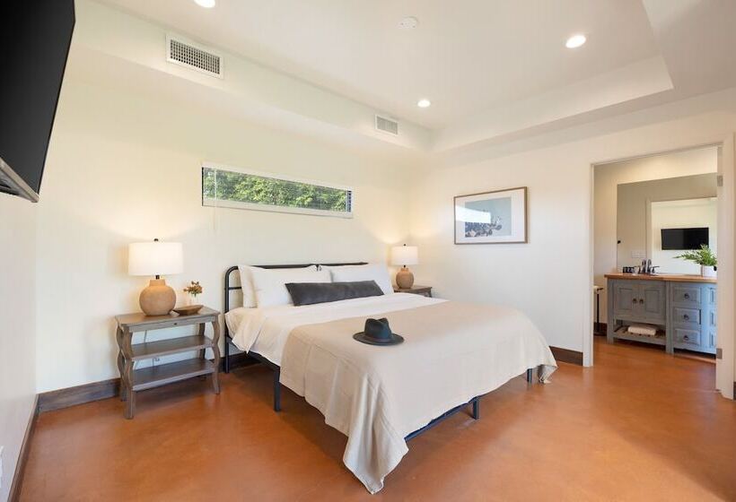 Starlight Estate By Avantstay 26 People Architectual Mansion W Pool Tennis Court Game Room